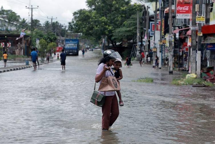 سری لنکا : شدید بارش اور سیلابی صورتحال کے باعث 3 افراد ہلاک